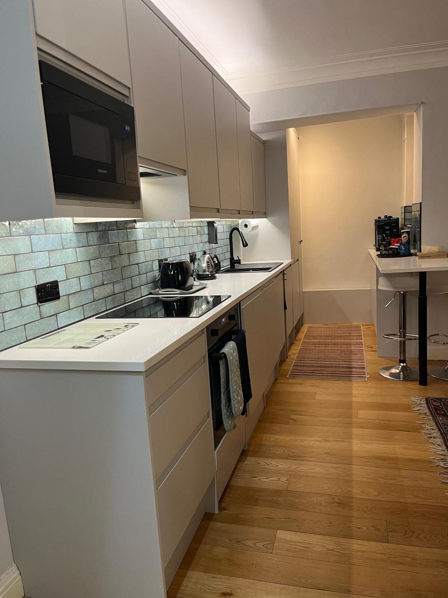Modern Quiet 1 Bed Flat -Mayfair Londen Buitenkant foto